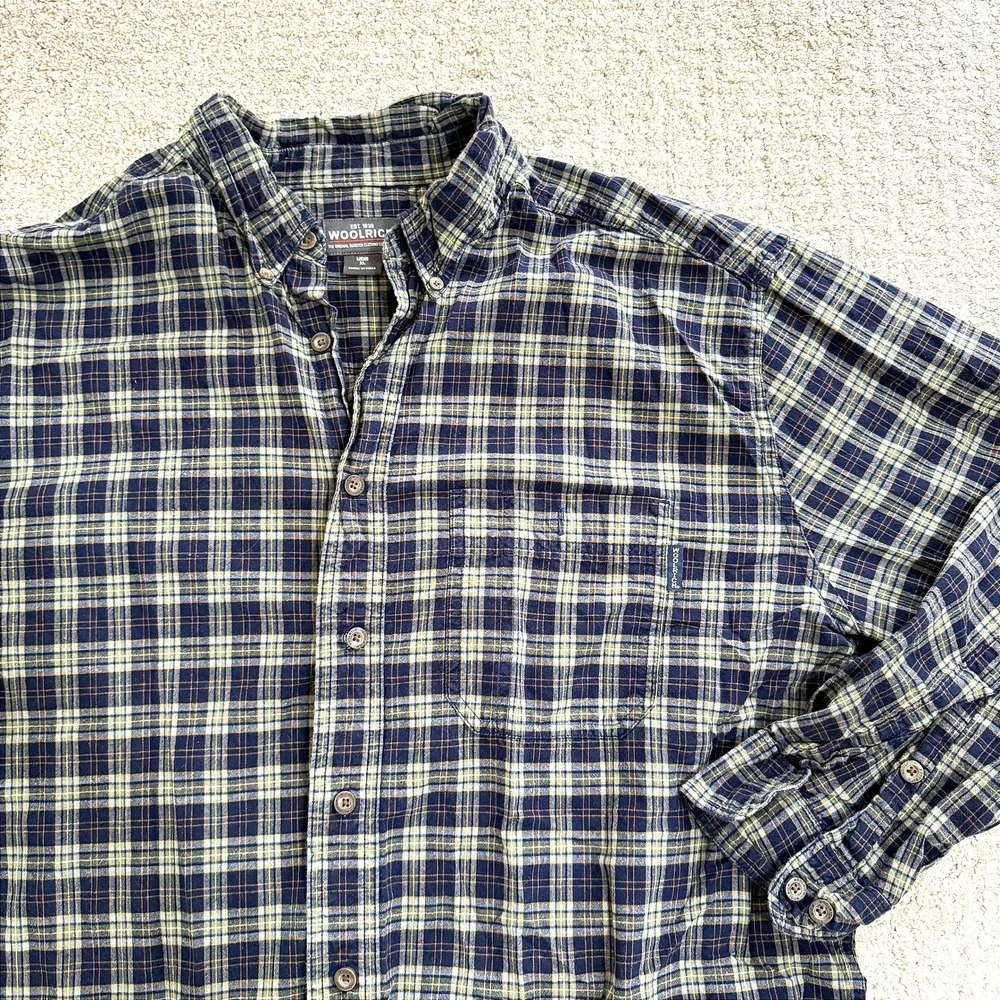 Woolrich Mens Flannel Button Up Shirt Long Sleeve Plaid XL Deep Navy Outdoor - Picture 1 of 9